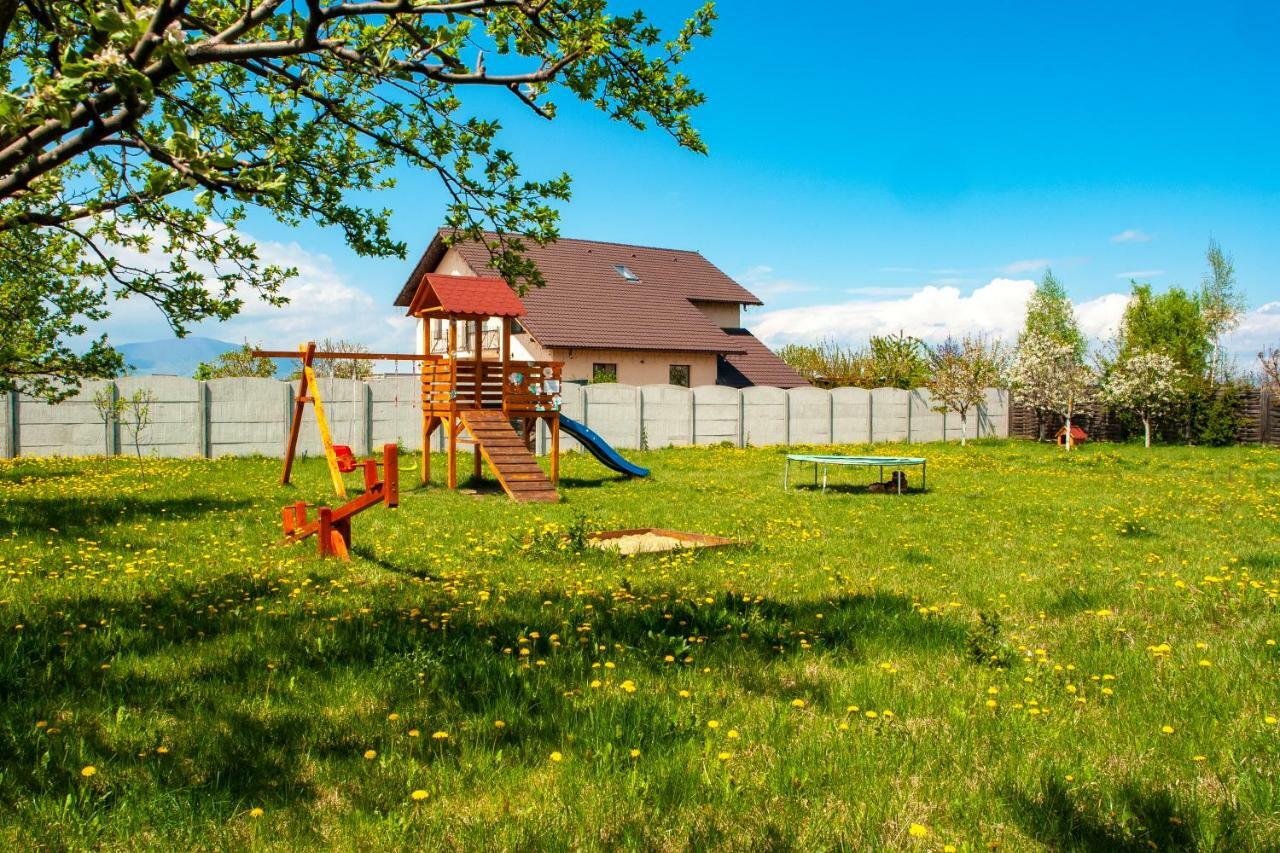 Aseltur Brasov Hotel Luaran gambar